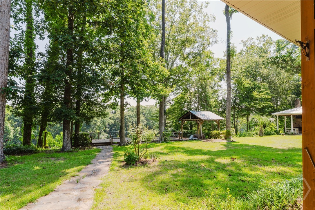 130 Seines Landing Drive