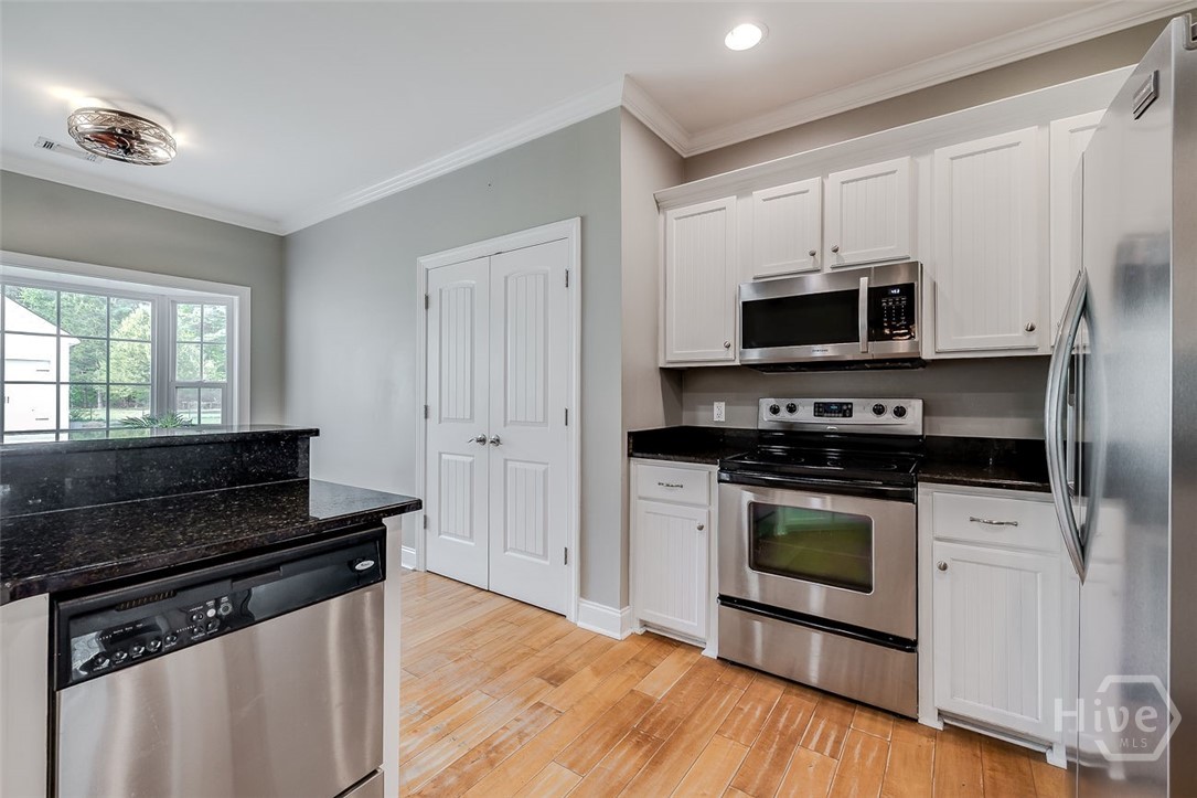 358 Gracen Road