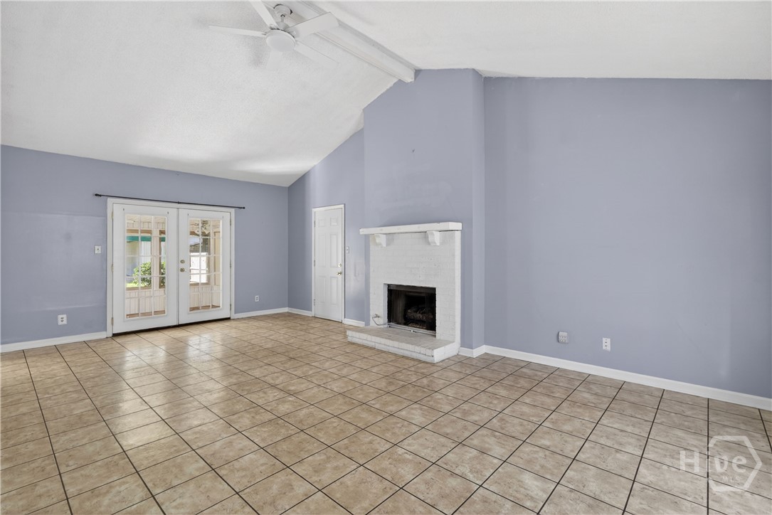 123 Whitehall Avenue