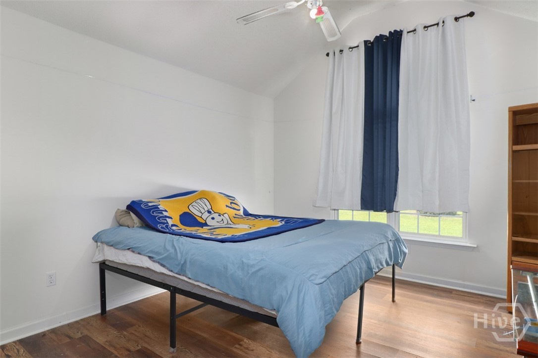 106 Oxford Circle