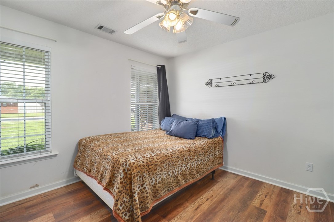 106 Oxford Circle