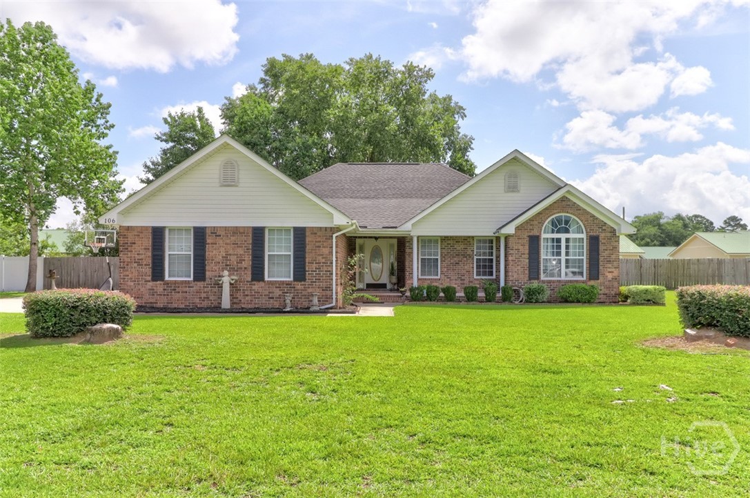 106 Oxford Circle