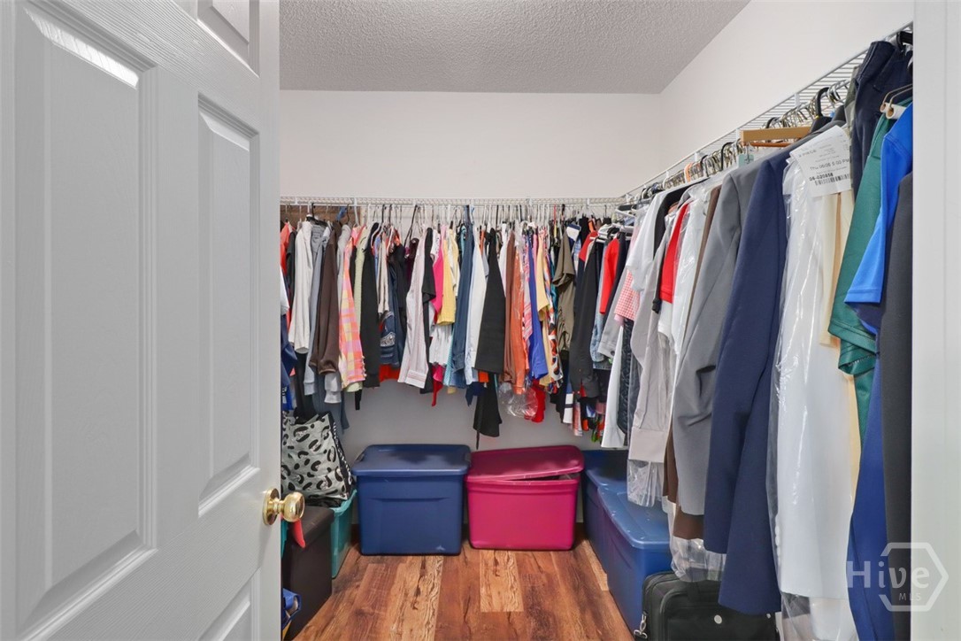 106 Oxford Circle