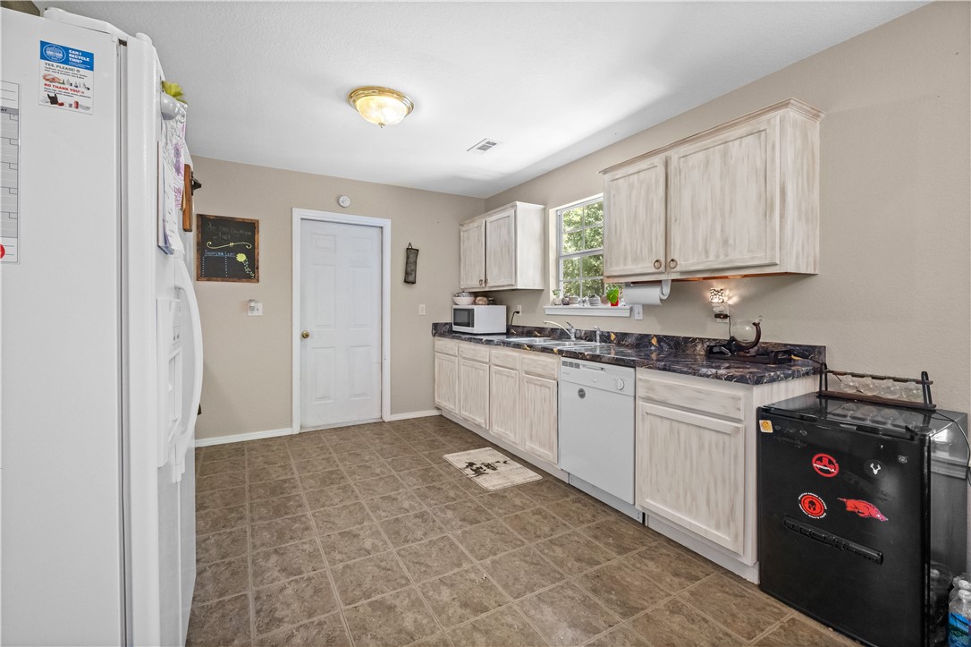 6450 W Double Springs Road