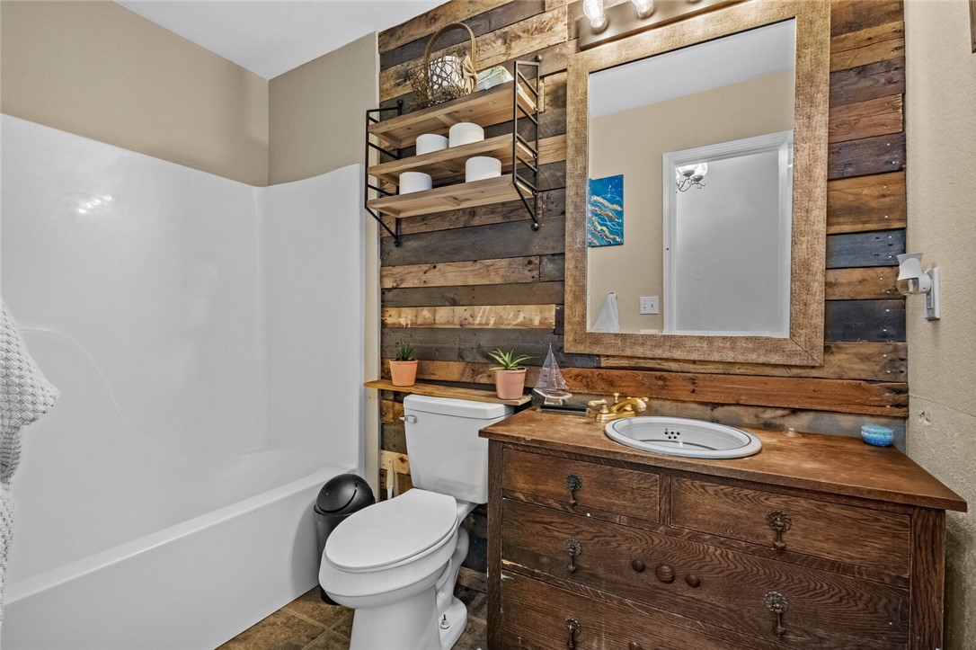 6450 W Double Springs Road