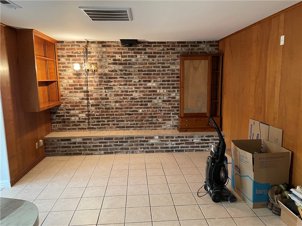 2007 Monticello Avenue