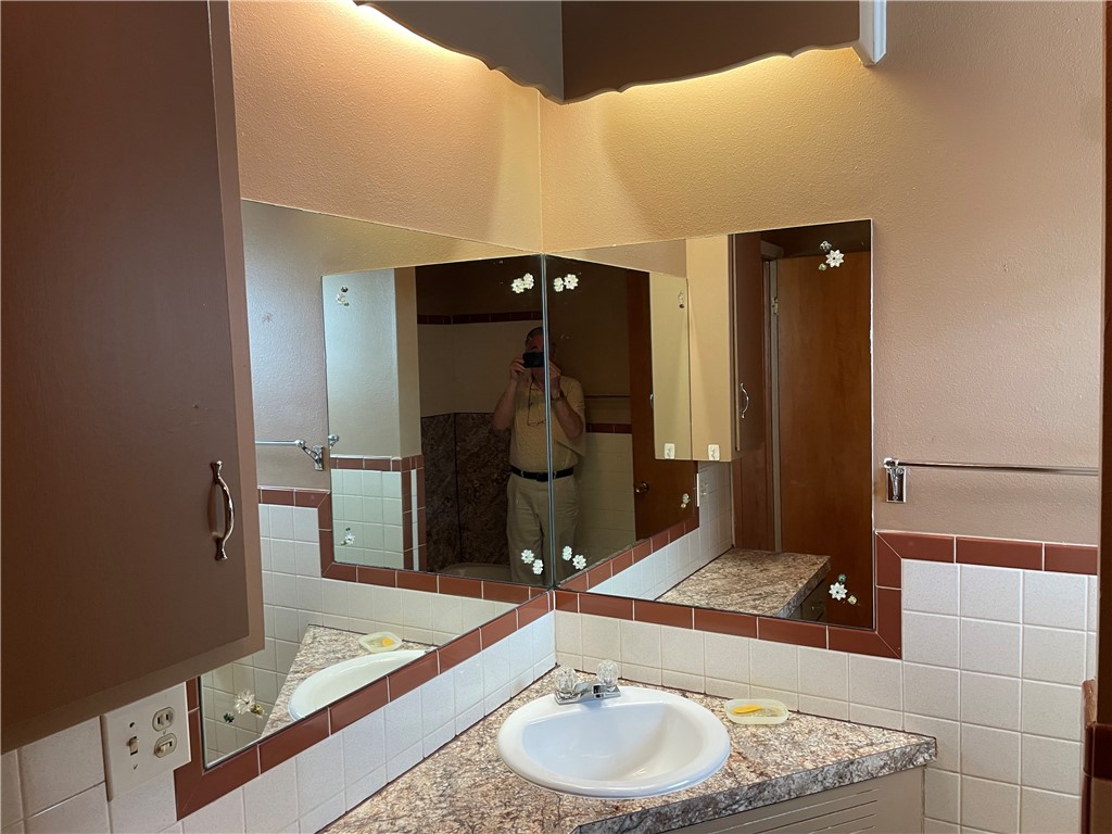 2007 Monticello Avenue