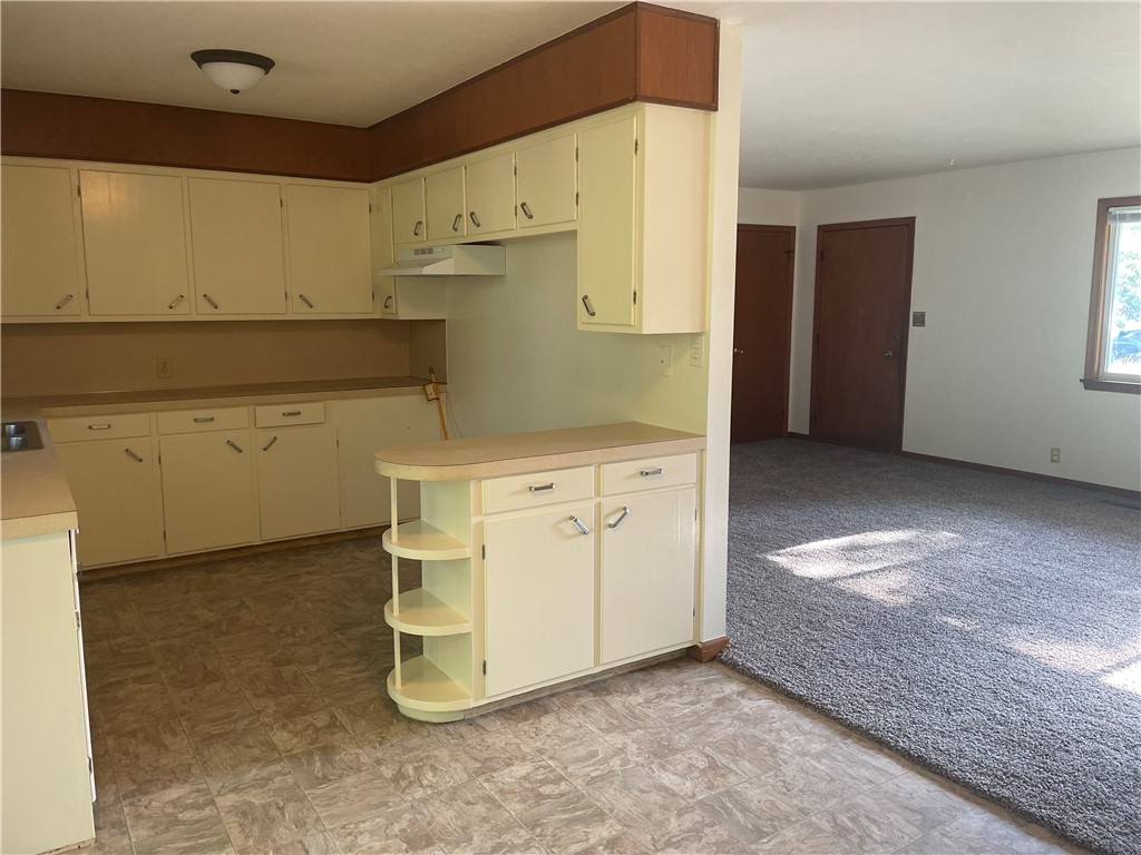 914 S Dixieland Road