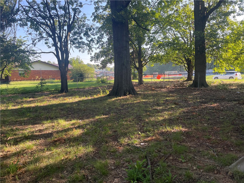 914 S Dixieland Road