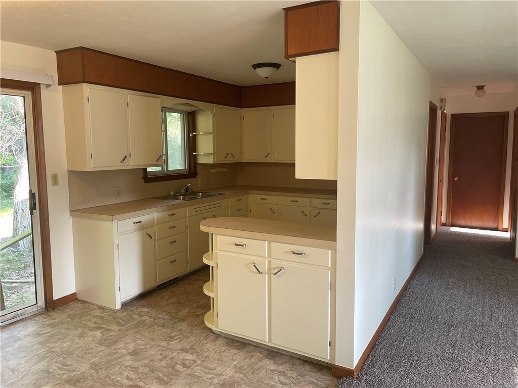 914 S Dixieland Road