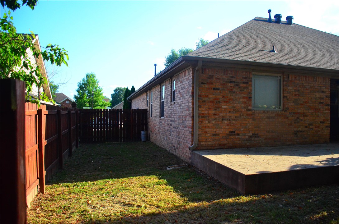 1562 Thistle Wood Lane