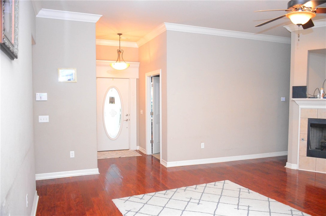 1562 Thistle Wood Lane