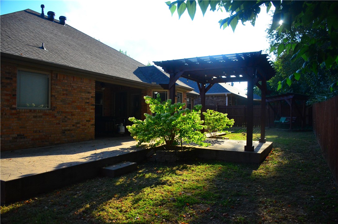 1562 Thistle Wood Lane