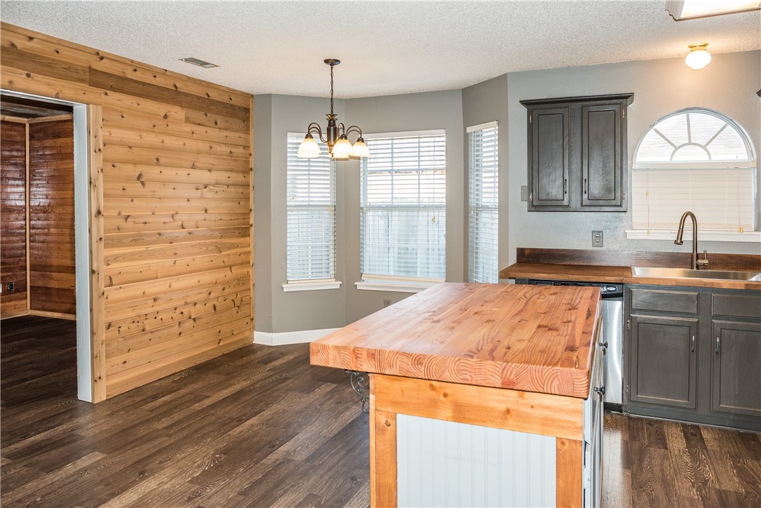 171 Robin Hood Court