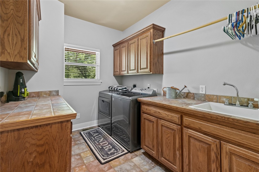 4619 Rocky Ridge Trail