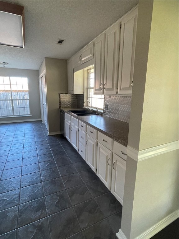 1407 Jennifer Street