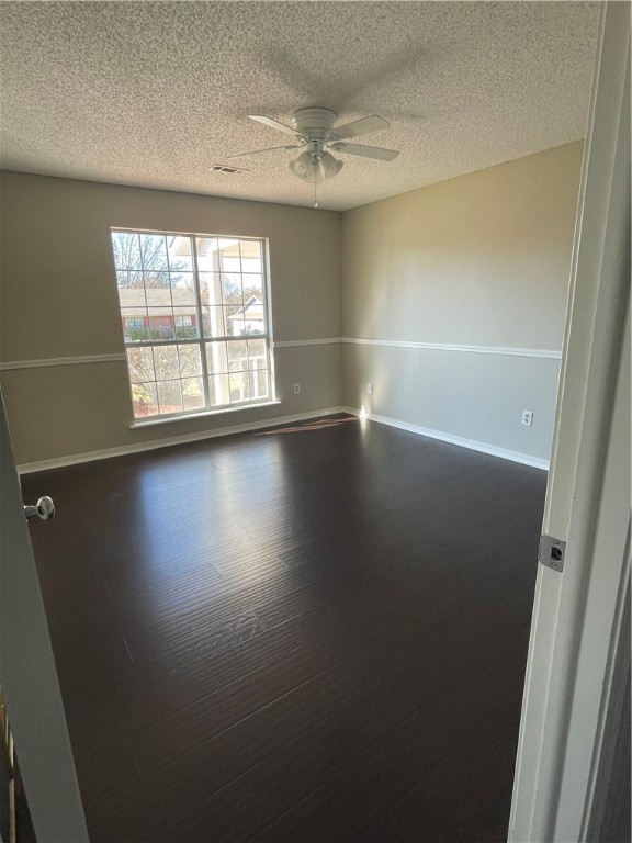 1407 Jennifer Street