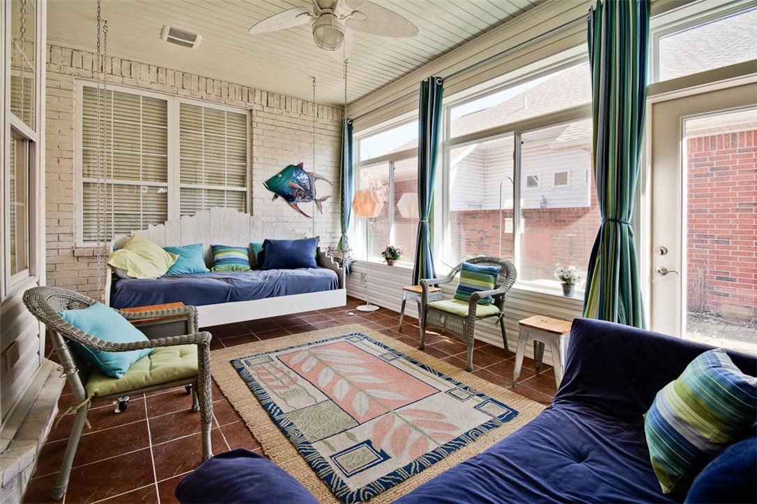 6894 Song Bird Circle