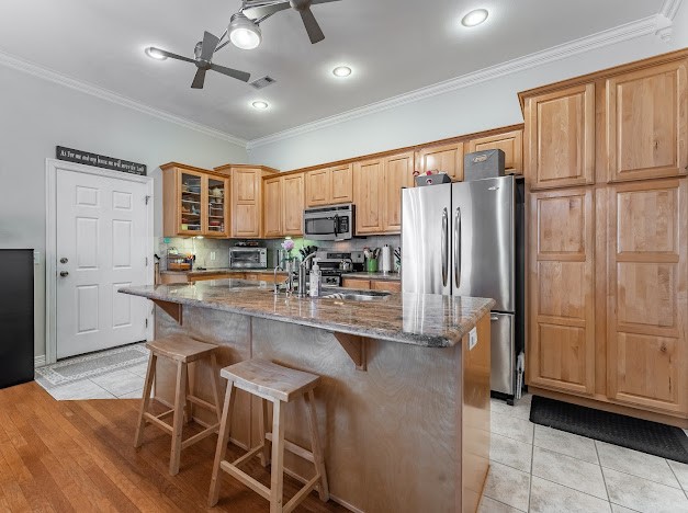 485 E Founders Park Drive