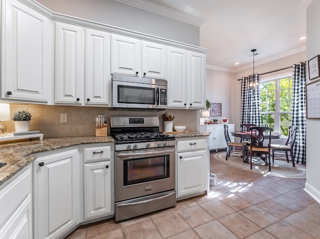 6459 Harvey Jones Avenue