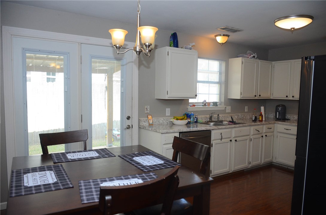 2931 Watercrest Street