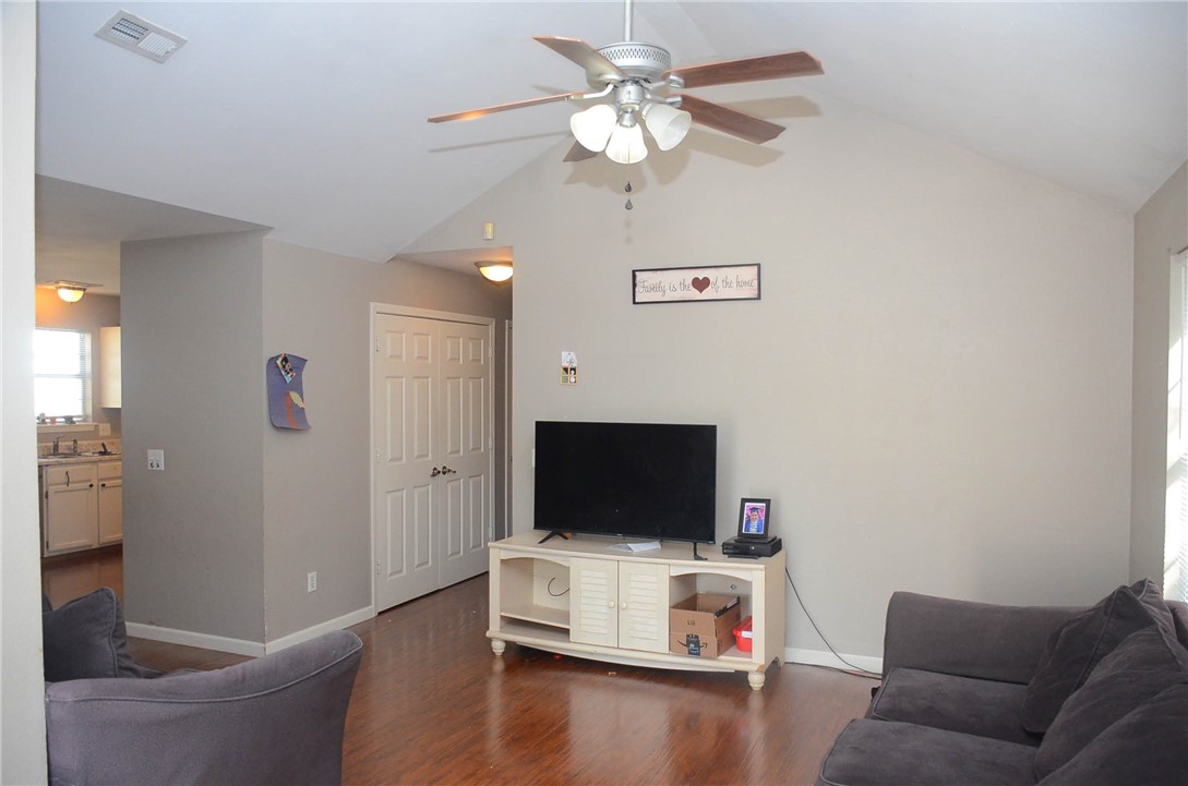 2931 Watercrest Street