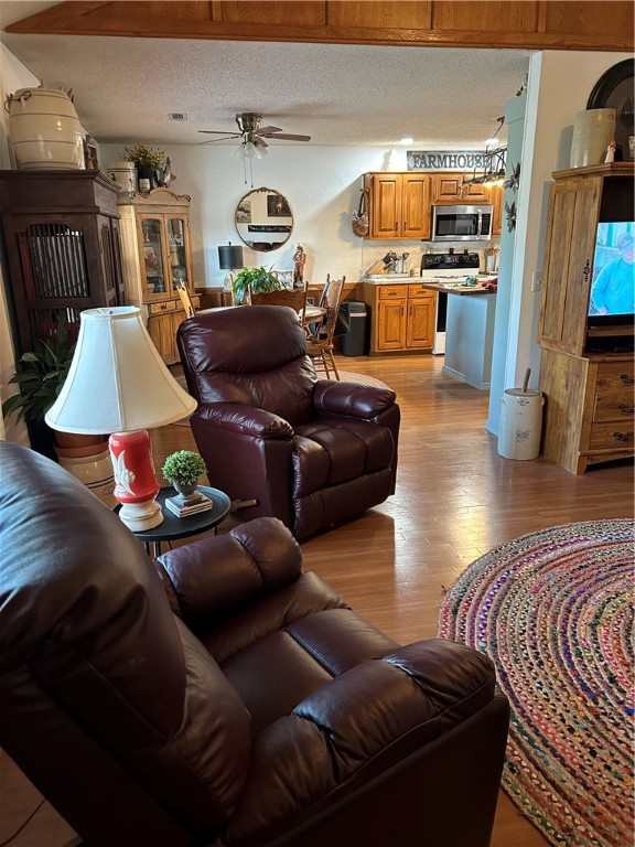 4305 Lankford Avenue