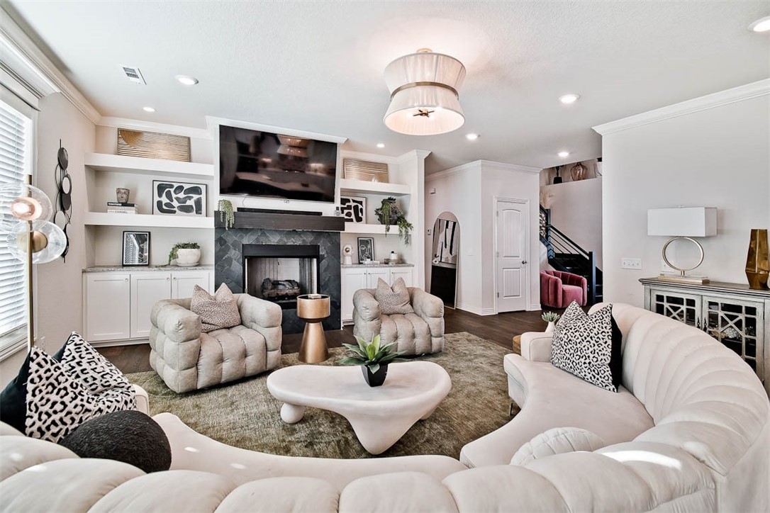 1607 Elm Ridge Drive