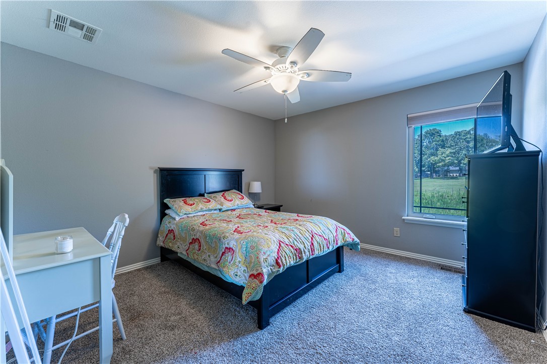 1222 Edinburgh Loop