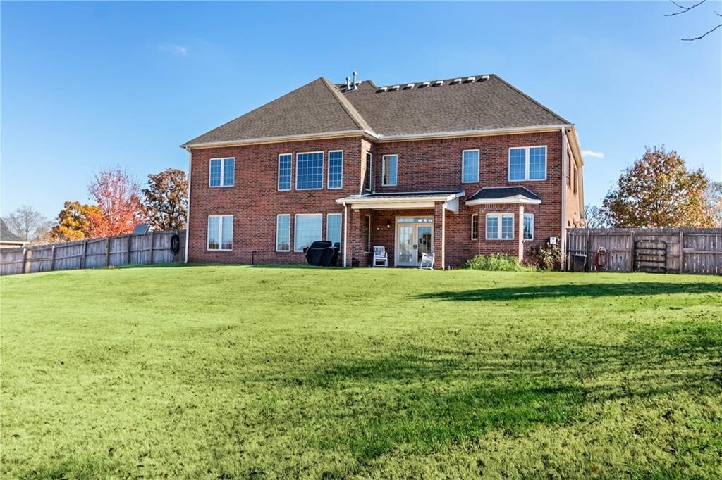 700 Galahad Drive
