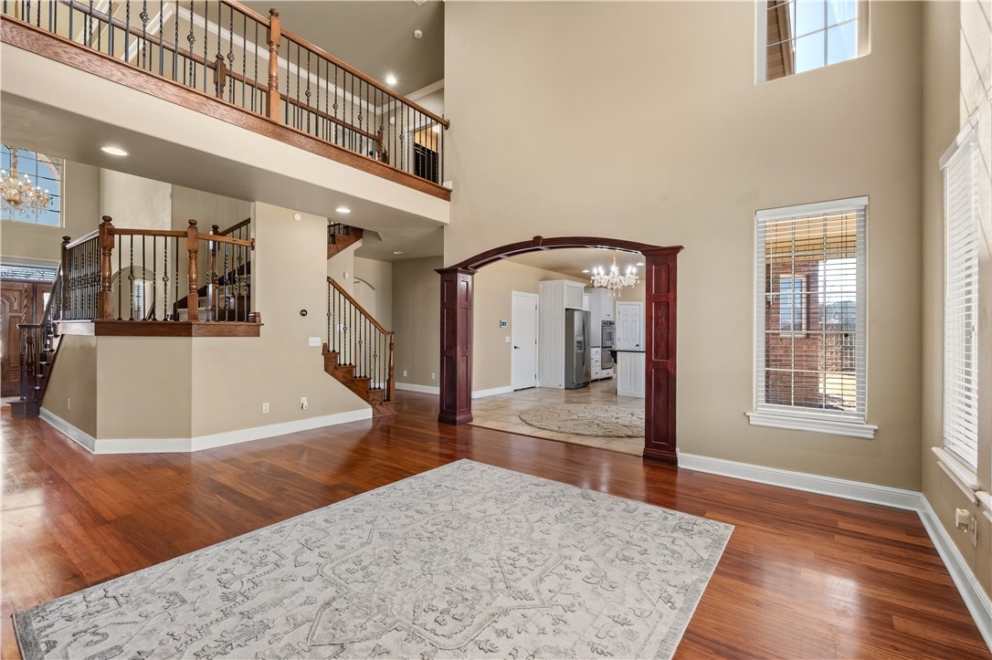 700 Galahad Drive