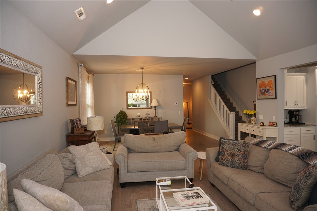 3345 Clearwater Cove