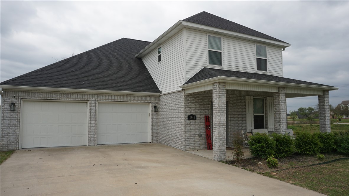 3345 Clearwater Cove