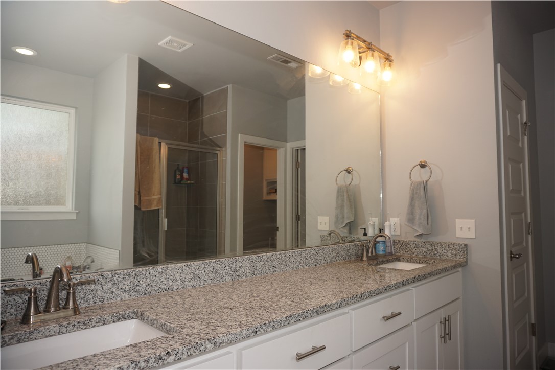 3345 Clearwater Cove