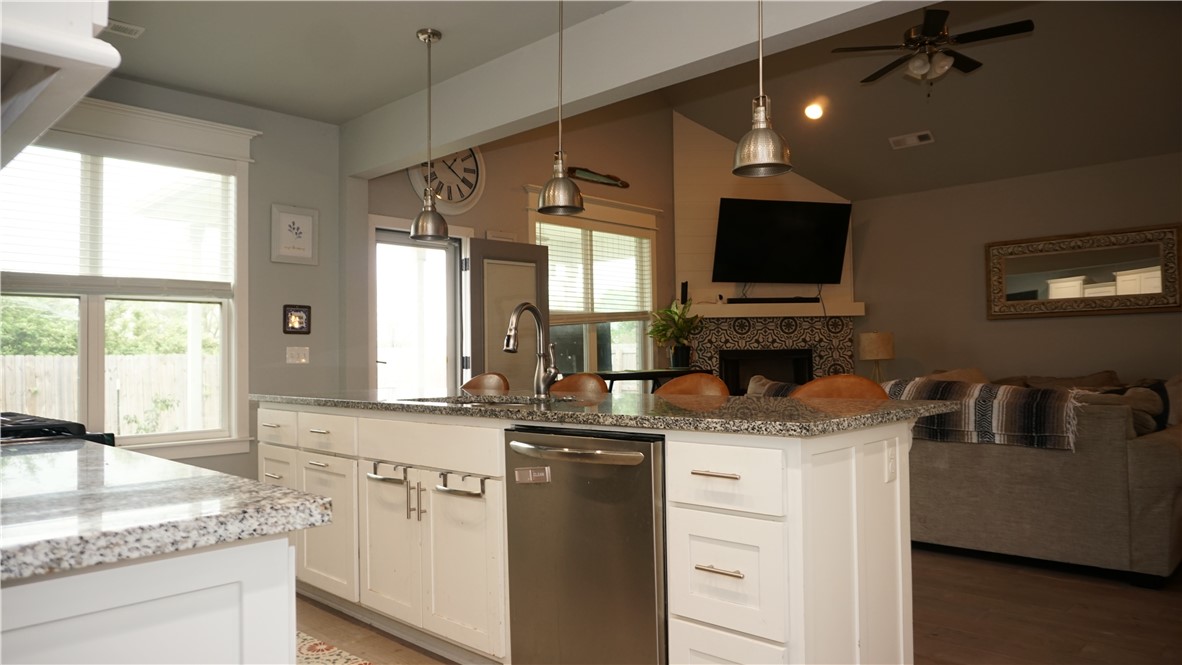 3345 Clearwater Cove