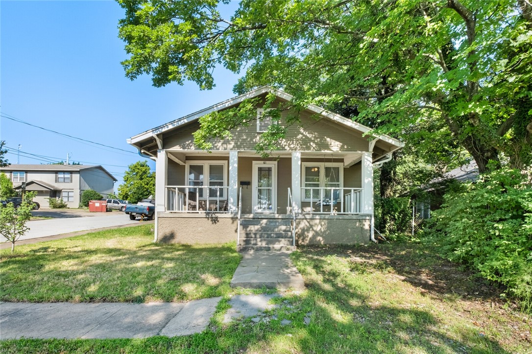 811 N Lindell Avenue