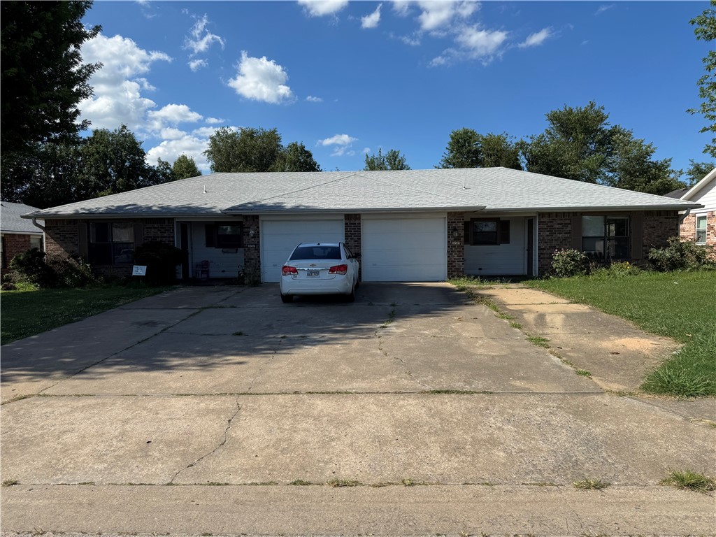 3050 A&B Adrian Avenue