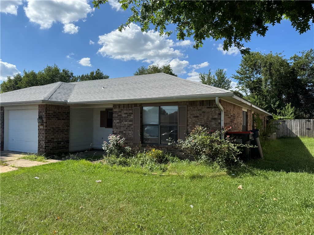 3050 A&B Adrian Avenue