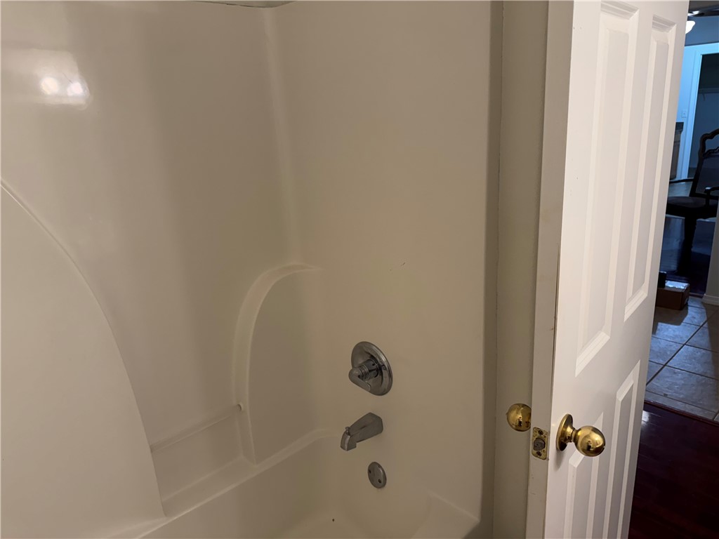 6404 SW High Meadow Boulevard