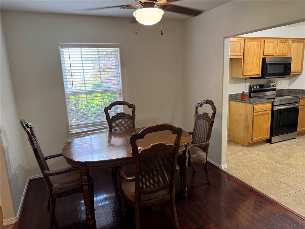 6404 SW High Meadow Boulevard