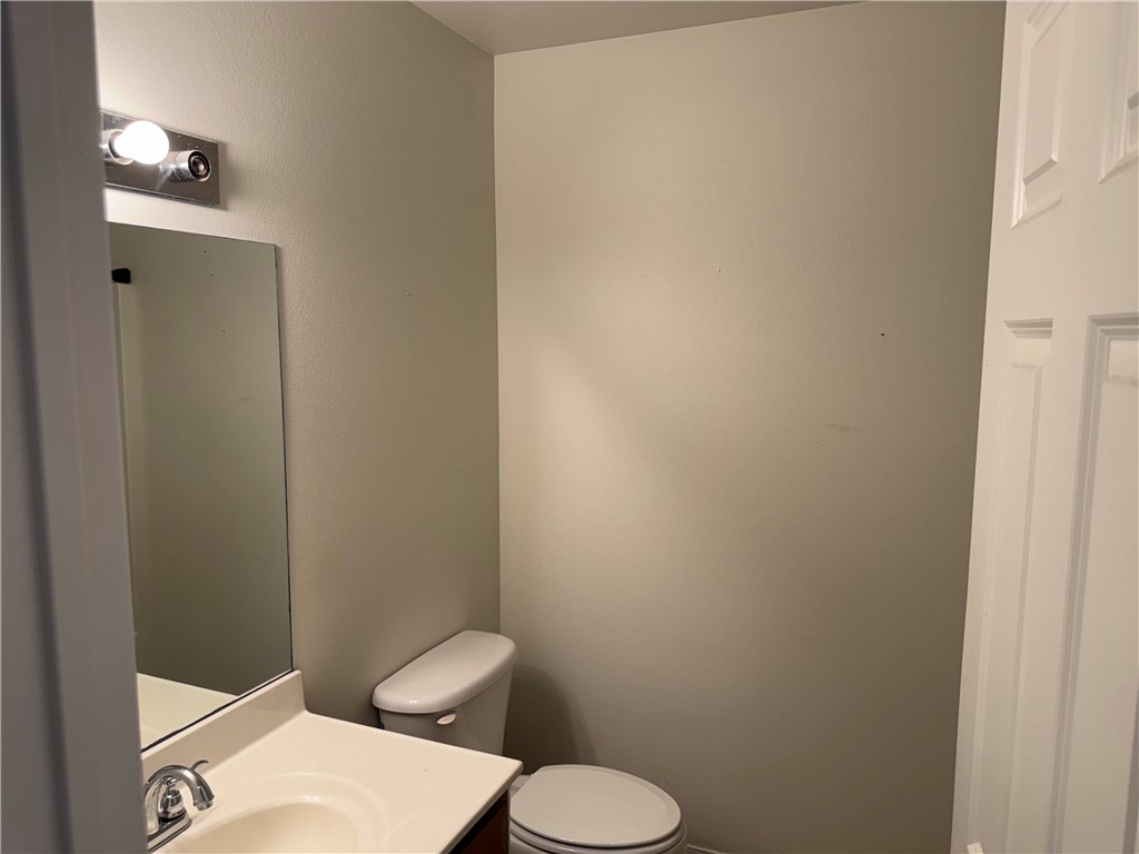 6404 SW High Meadow Boulevard