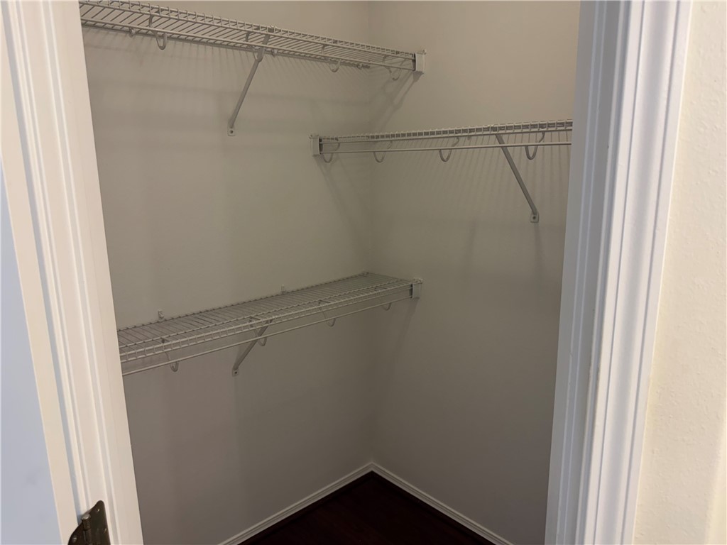 6404 SW High Meadow Boulevard