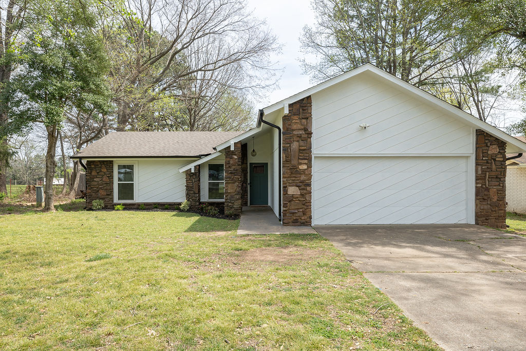 3774 N Whippoorwill Court