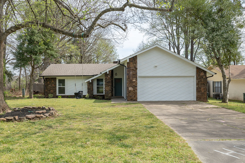 3774 N Whippoorwill Court