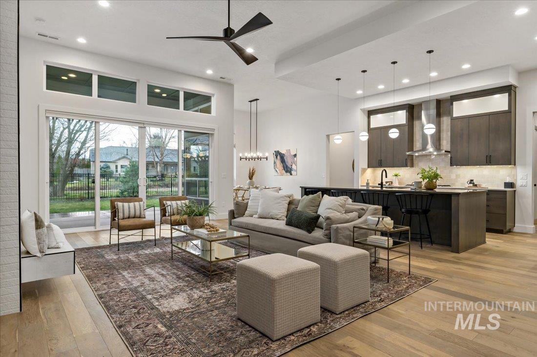 4657 E Copper Point Dr.