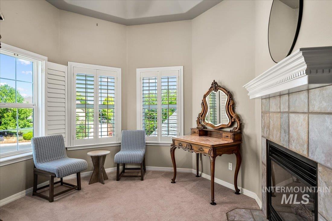 529 W Bayhill Dr.
