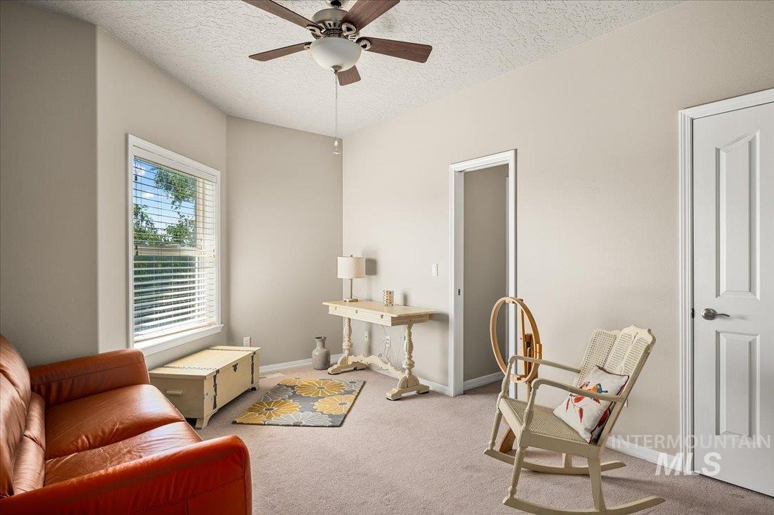 529 W Bayhill Dr.