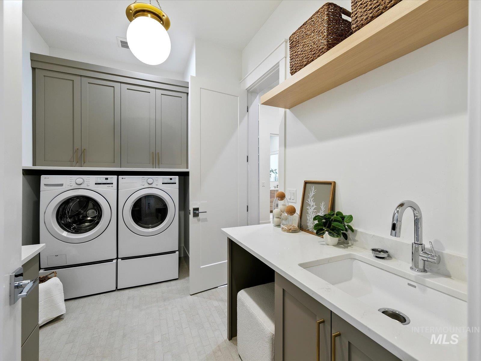 3470 N Harvest Moon Way