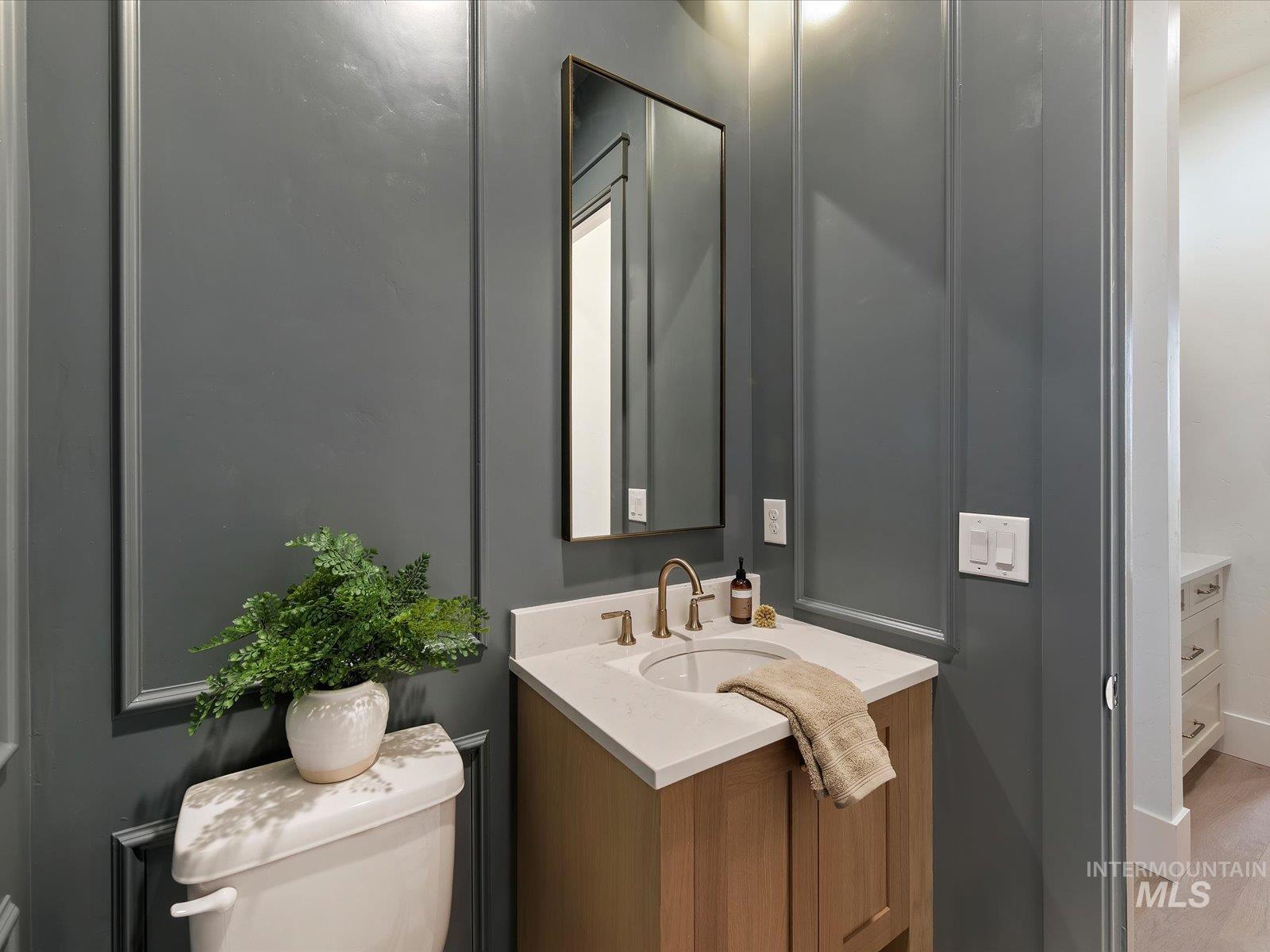 3470 N Harvest Moon Way