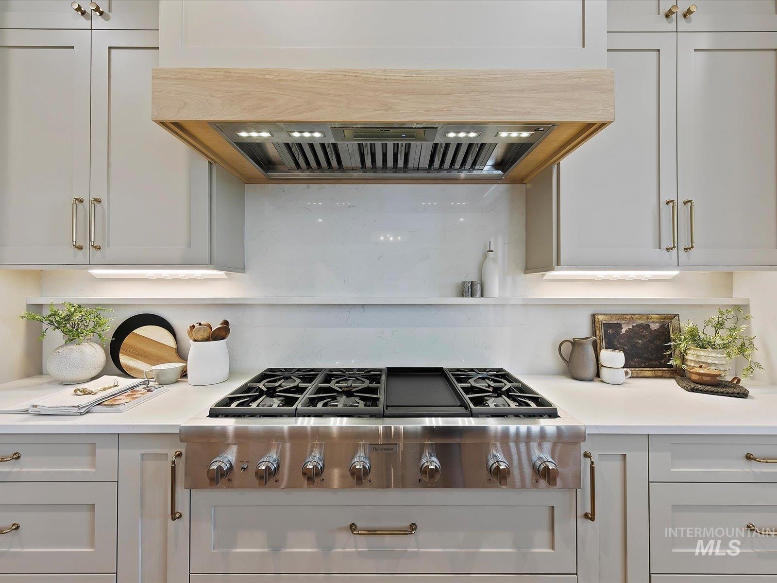 3470 N Harvest Moon Way